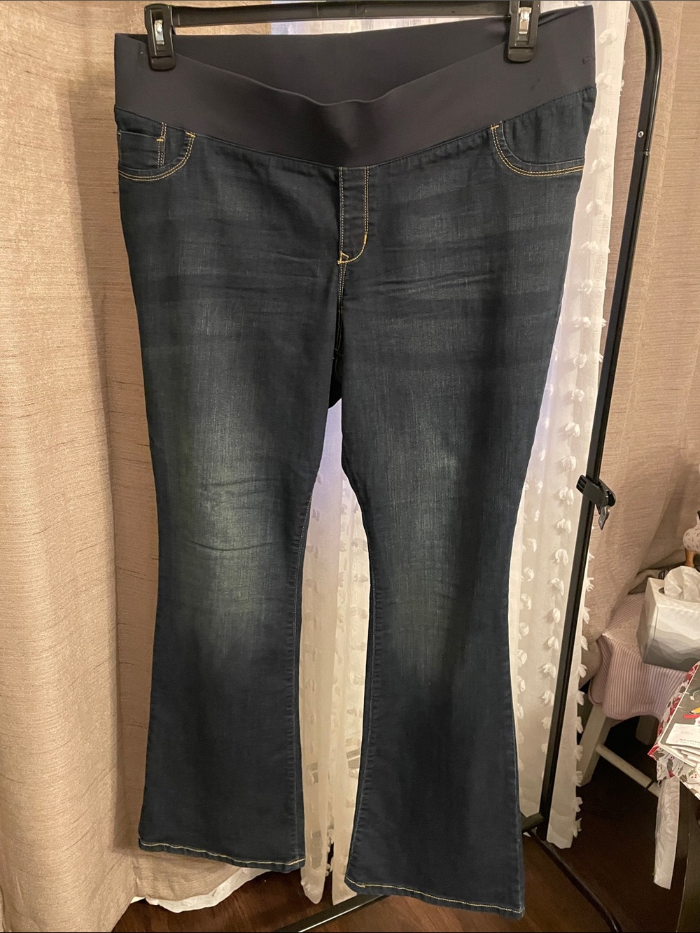 Women's Maternity Wide-Leg Jeans - Blue